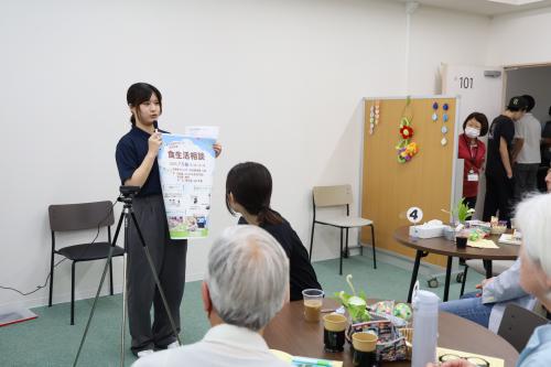 「土曜の永国寺カフェ」で食生活相談の紹介