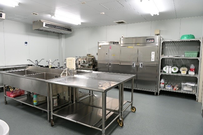 給食経営管理実習室２