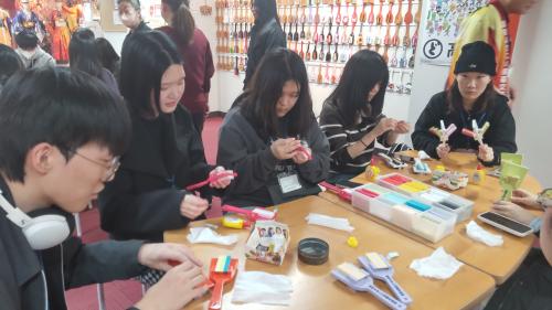 よさこい情報館鳴子作り