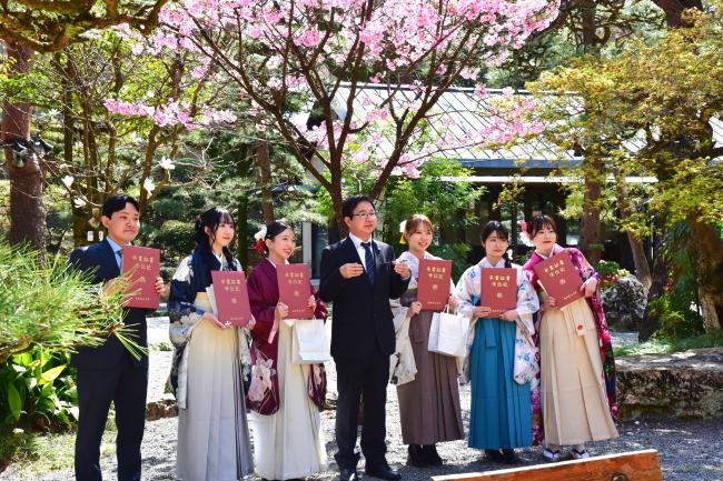 学部・研究科別証書・学位授与式６