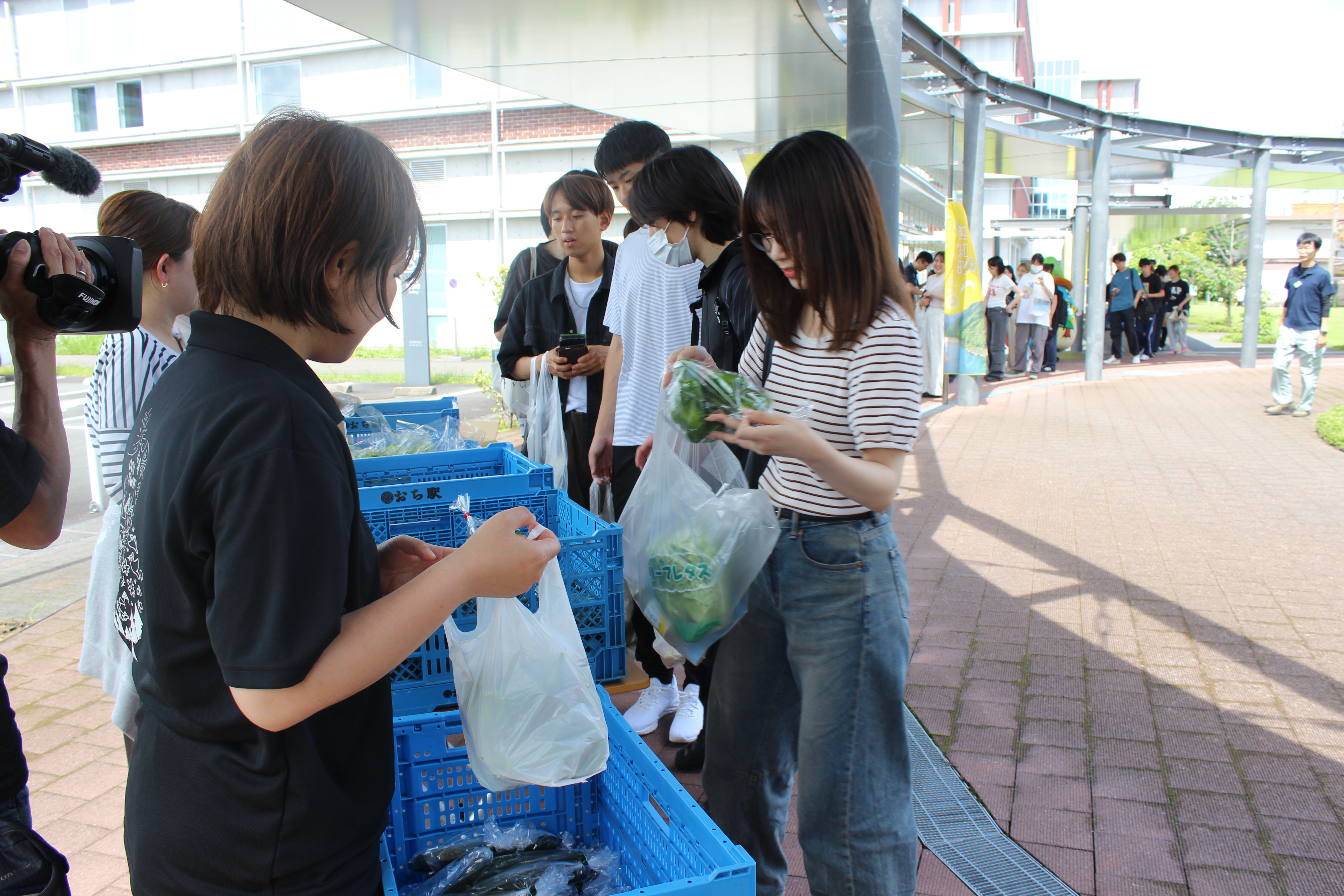 食品支援⑥