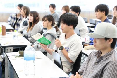 グループ発表の様子