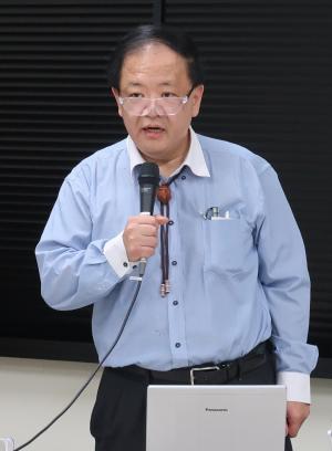 田中きよむ教授の写真