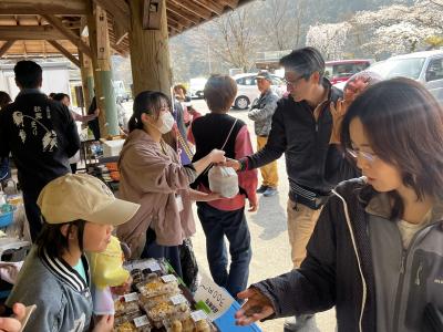 秋葉の里別枝での活動1