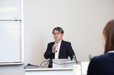 水口氏
